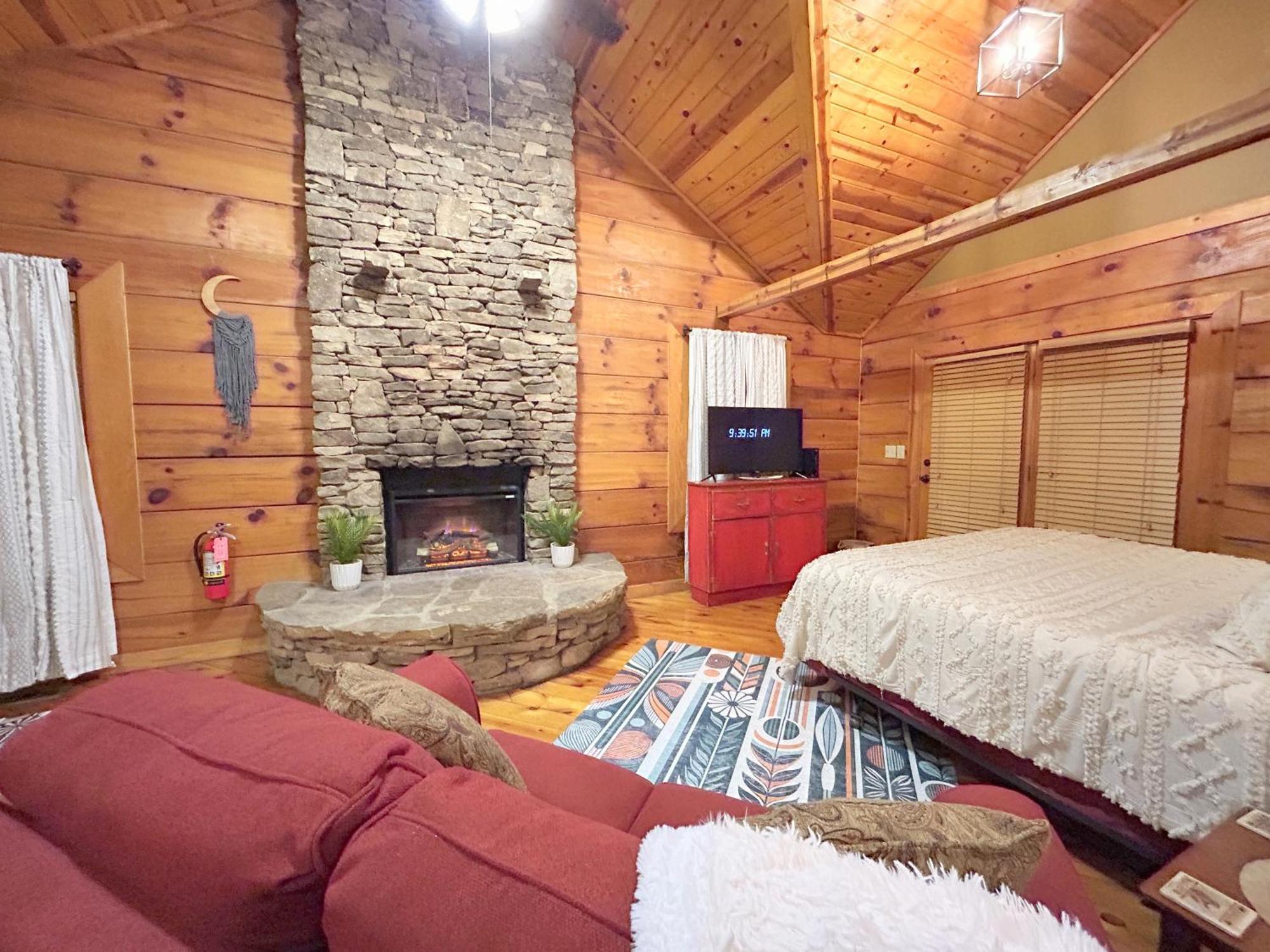 Honeymoon Hideaway Villa Gatlinburg Eksteriør billede