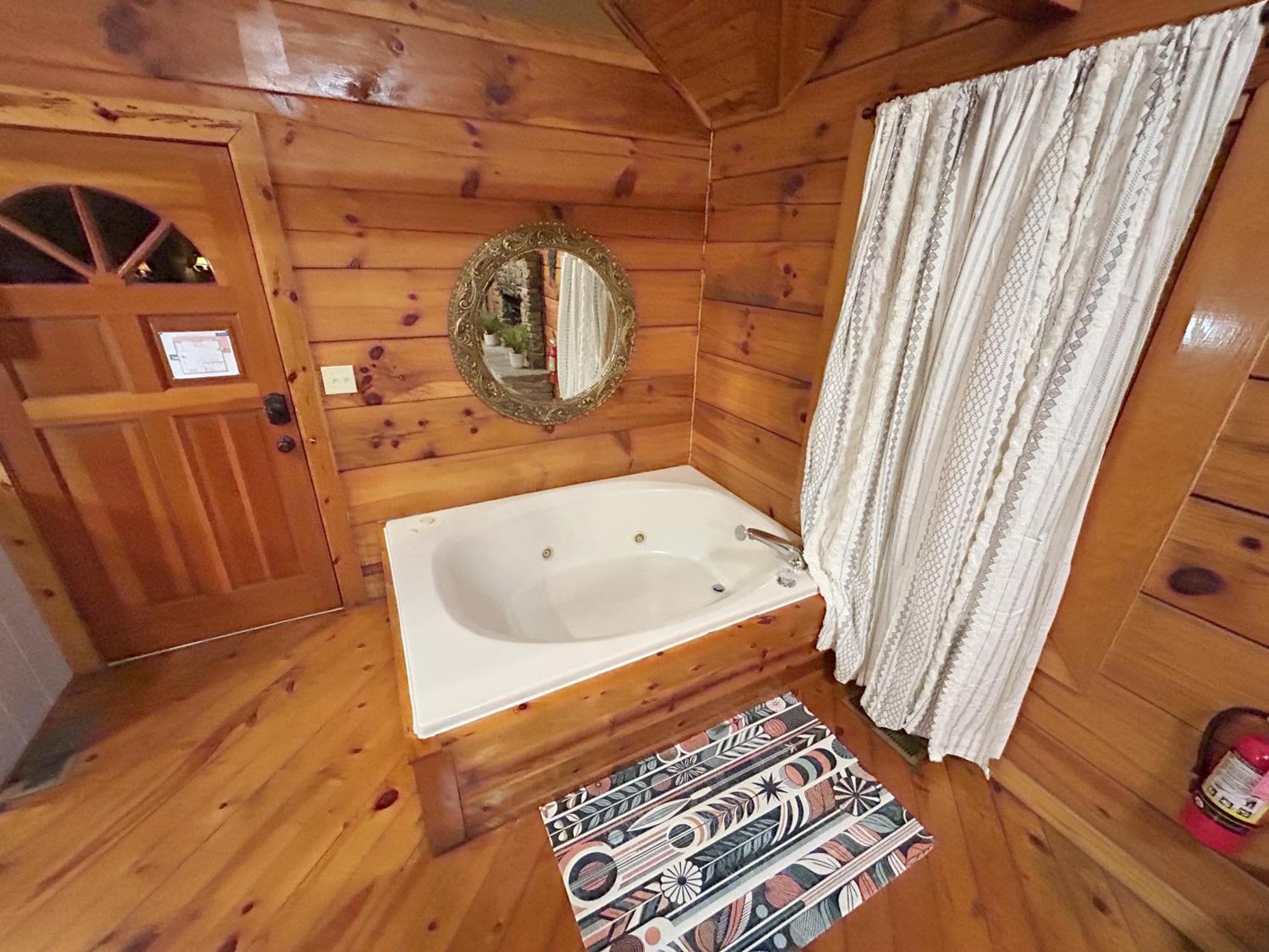 Honeymoon Hideaway Villa Gatlinburg Eksteriør billede