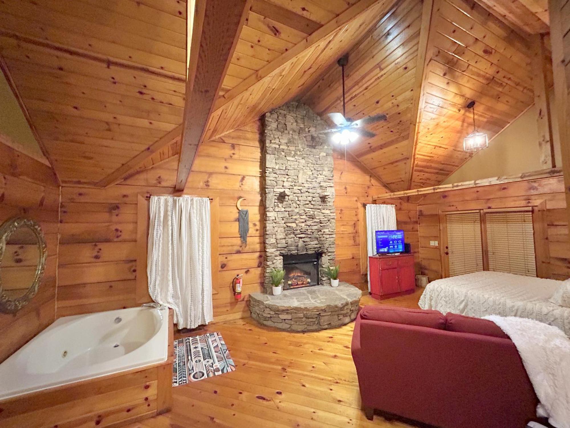 Honeymoon Hideaway Villa Gatlinburg Eksteriør billede