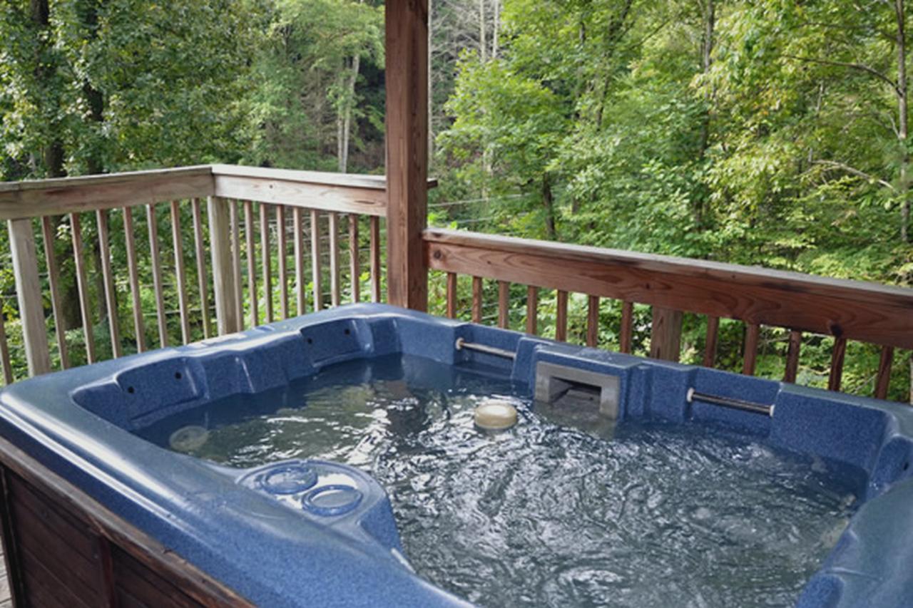 Honeymoon Hideaway Villa Gatlinburg Eksteriør billede