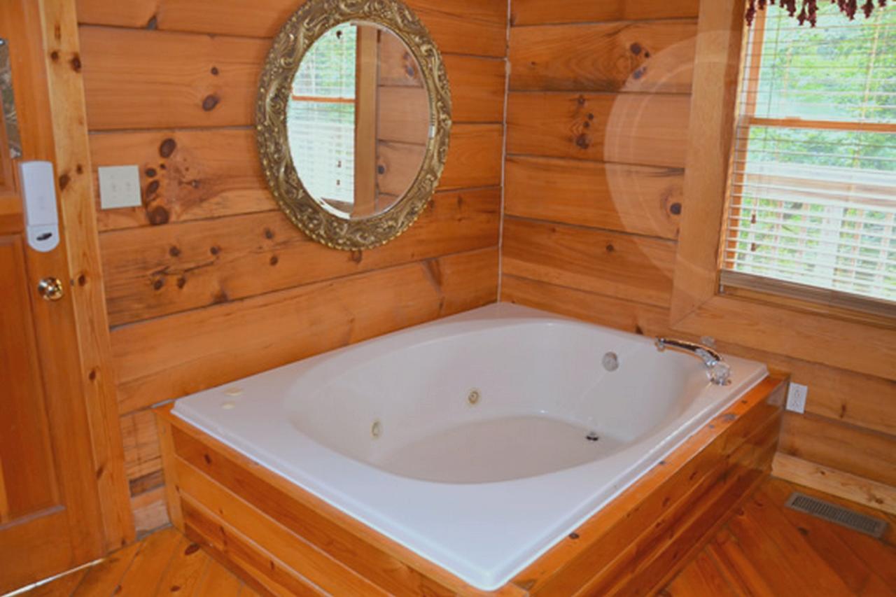 Honeymoon Hideaway Villa Gatlinburg Eksteriør billede